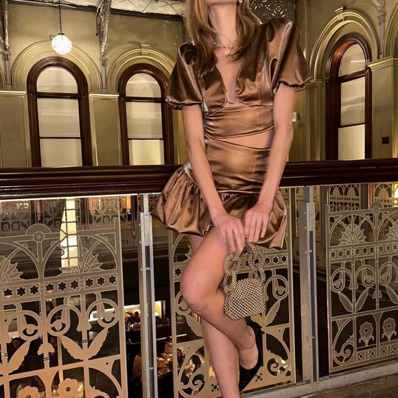 Elliatt - Doris Top and Skirt in Bronze - Picture 3 of 4